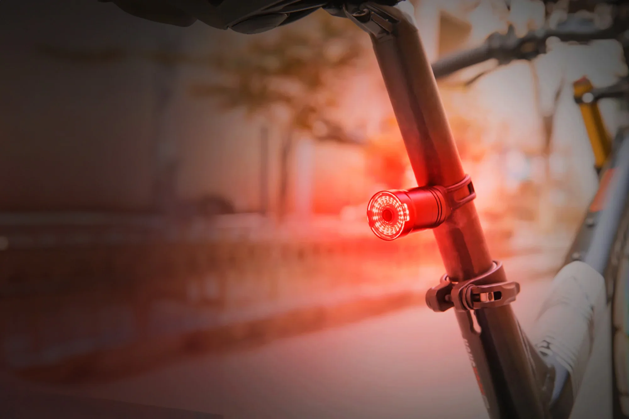 Smart Bike Tail Light - Image 4