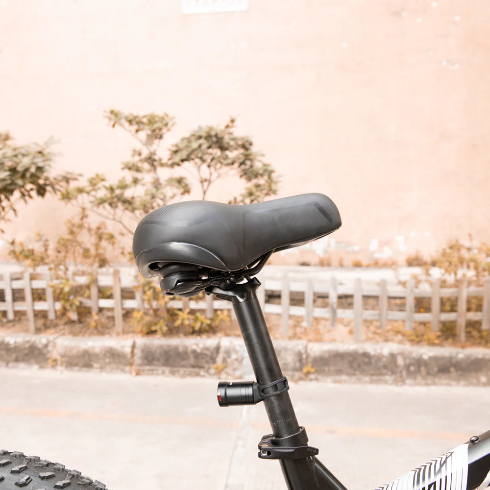 Hollow Breathable Saddle - Image 7