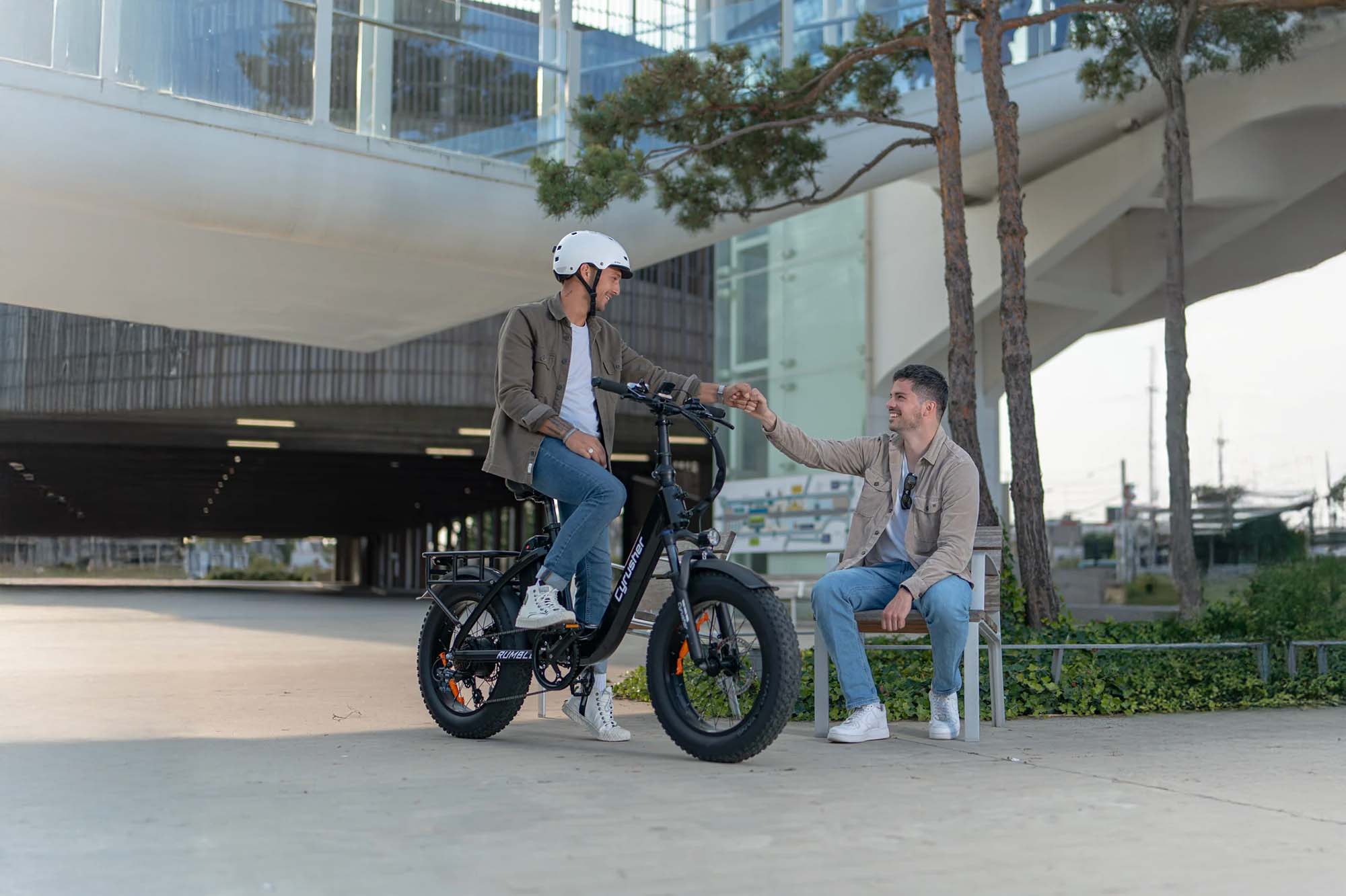 Cyrusher Rumble Step-Thru Fat Tire E-Bike - Image 4