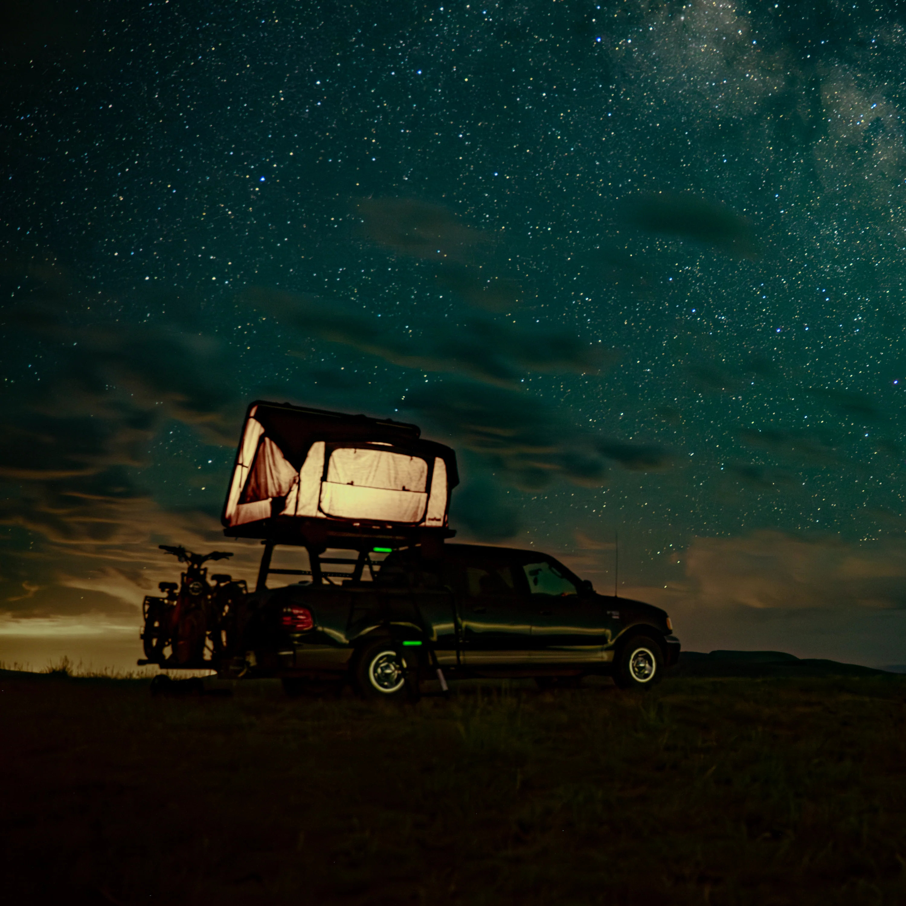 SummitBreeze XL - 55" Aluminum Rooftop Tent - Image 6